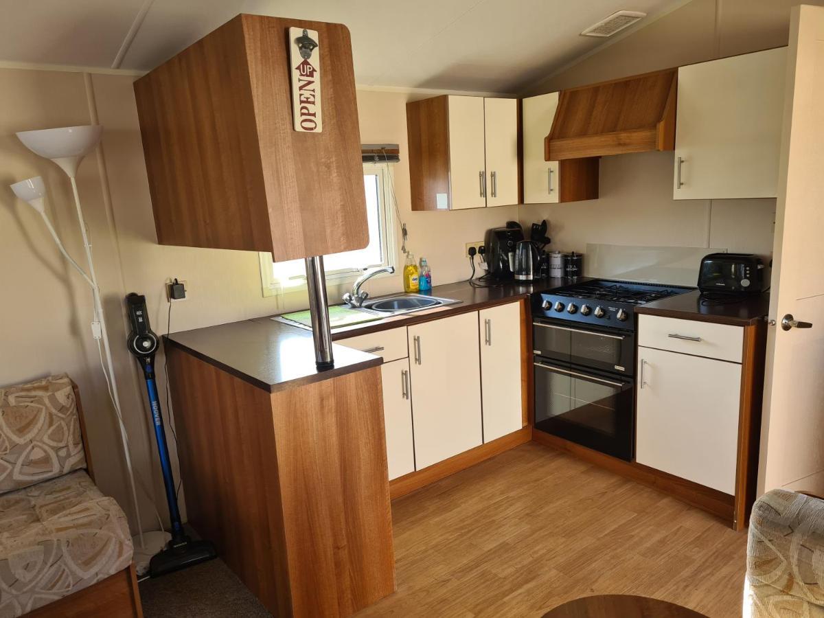 8 Berth On Coastfields